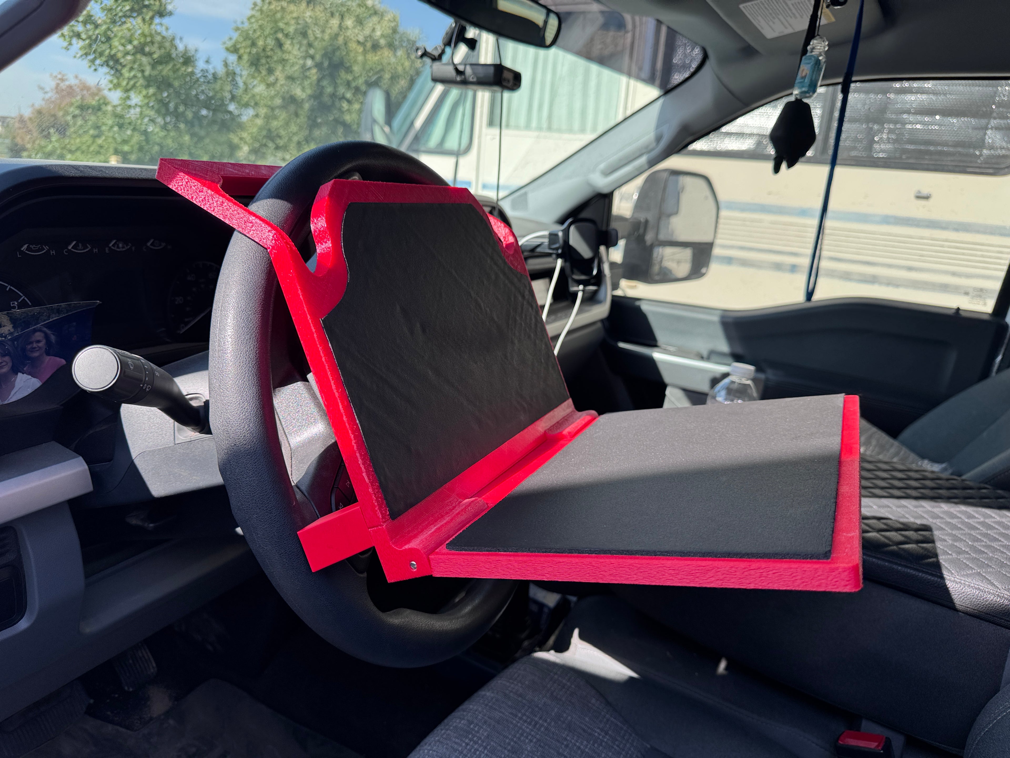 Vehicle Steering Wheel Laptop Desk (Folding Model)