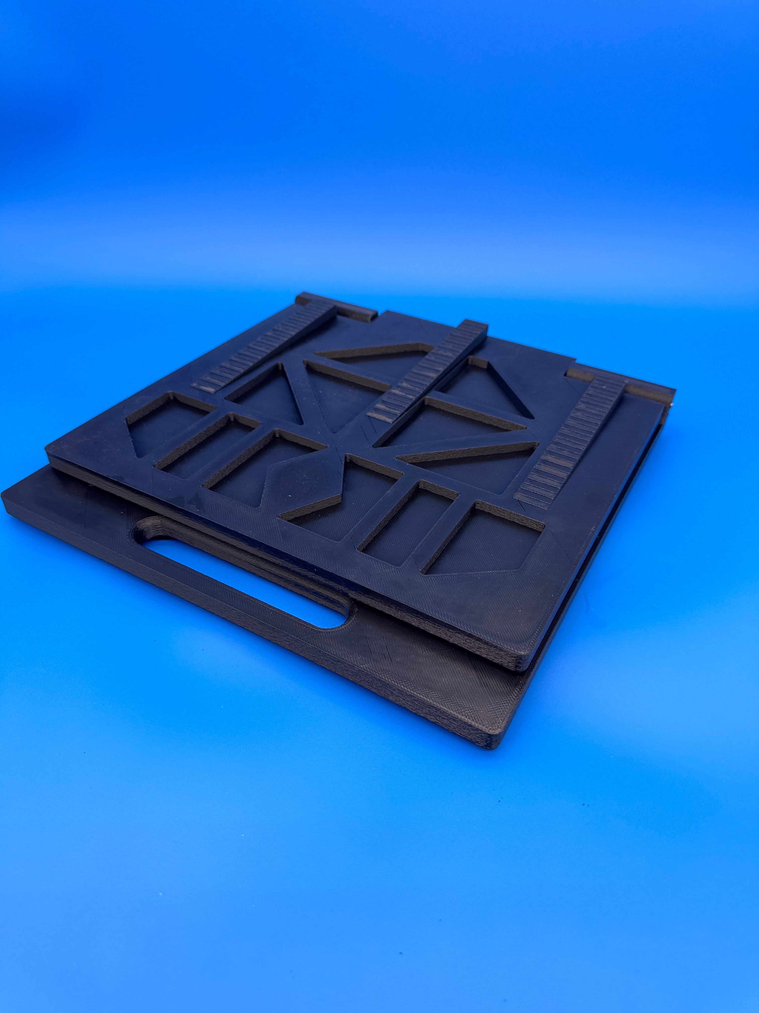 PORTABLE LAPTOP WORKSTATION (MAGNETIC)